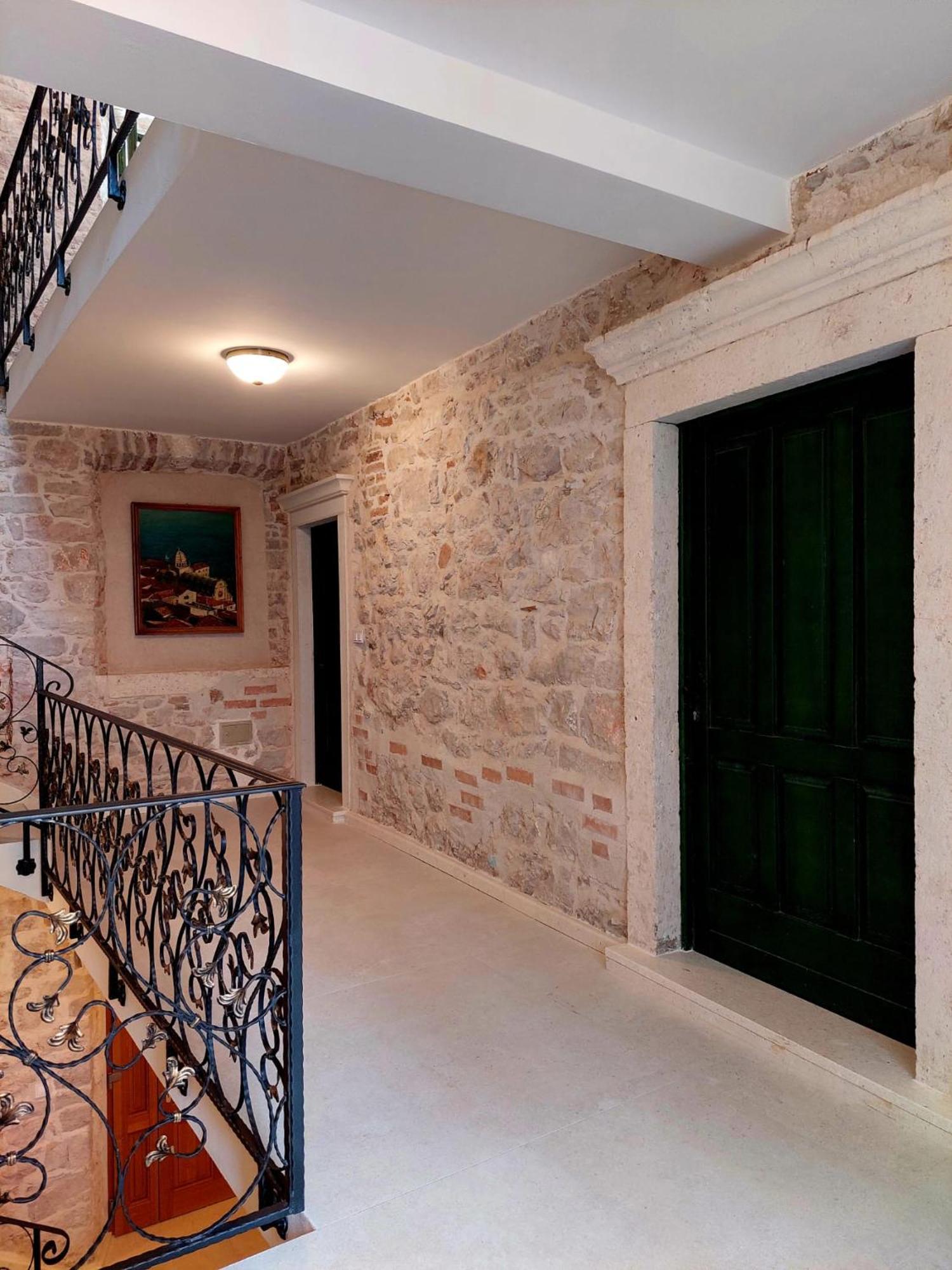 Central Palace Apartment Šibenik Exterior foto