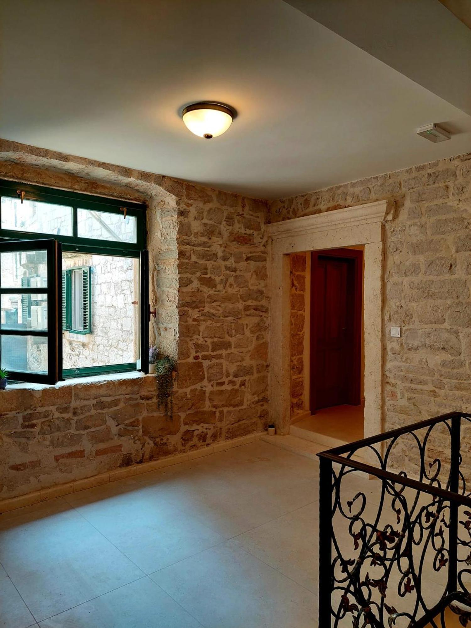 Central Palace Apartment Šibenik Exterior foto